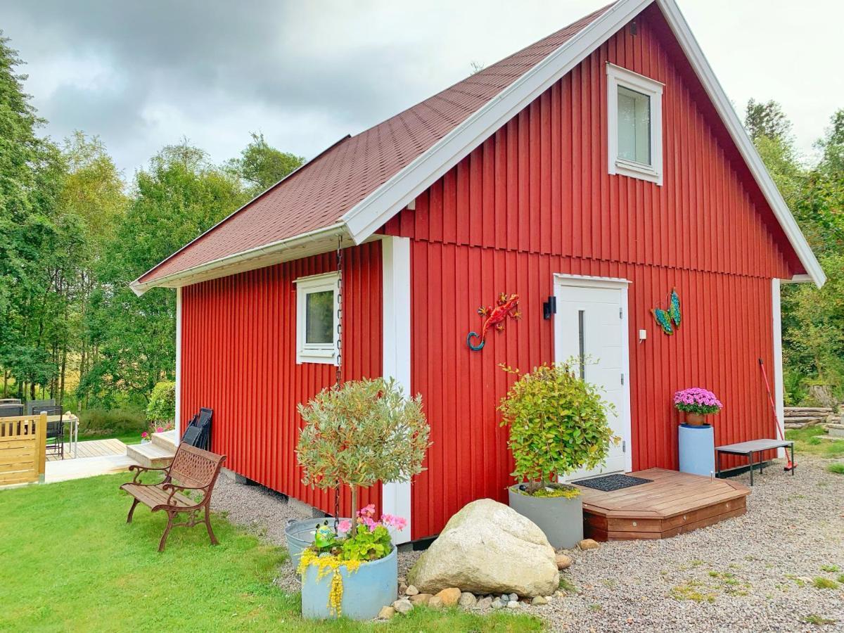 The Blomsholm Cabin - Recharge Your Electric Car Стремстад Екстер'єр фото