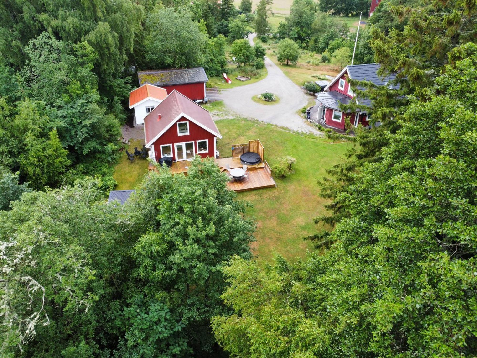 The Blomsholm Cabin - Load Your Electric Car Стремстад Екстер'єр фото