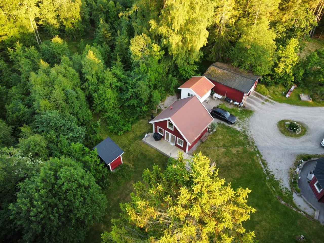 The Blomsholm Cabin - Load Your Electric Car Стремстад Екстер'єр фото
